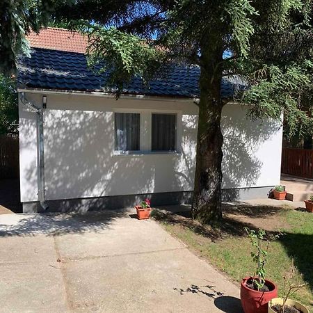 Mineral Apartman Crystal Sostofurdo 외부 사진
