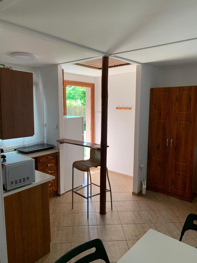 Mineral Apartman Crystal Sostofurdo 외부 사진